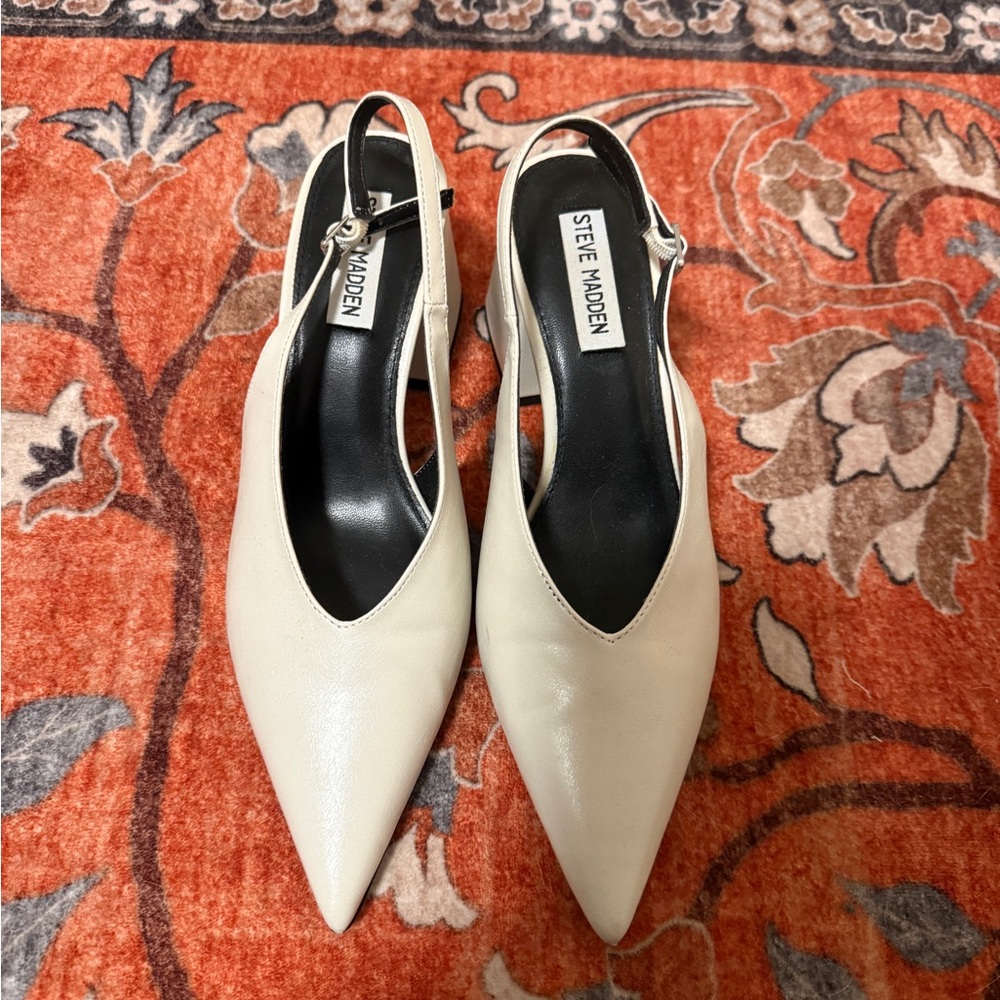 Steve Madden Cream Pointed Toe Heels